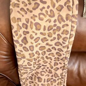 Comfrt kids 2 pair Leopard Print joggers size L NWOT TAN AND BLACK